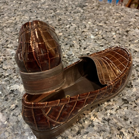 Franco Sarto shufflers - Picture 5 of 8